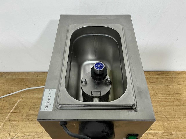 Sanomat - vario - slagroommachine - afbeelding 3 van  7