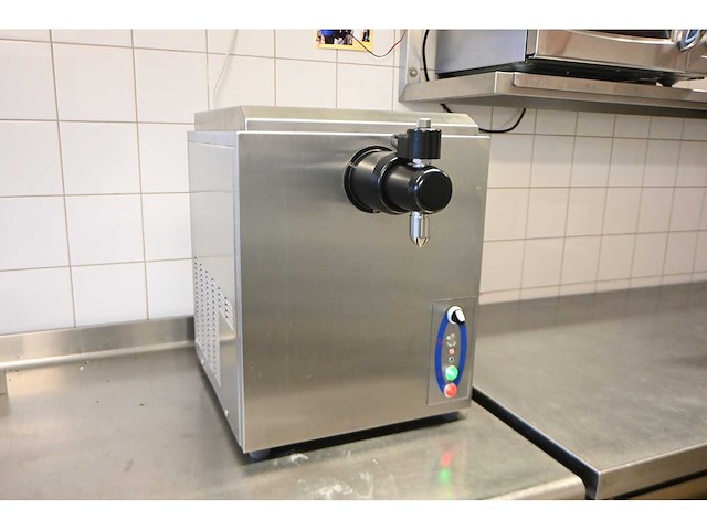 Sanomat ecm-12l hand tba rvs slagroommachine - afbeelding 2 van  7