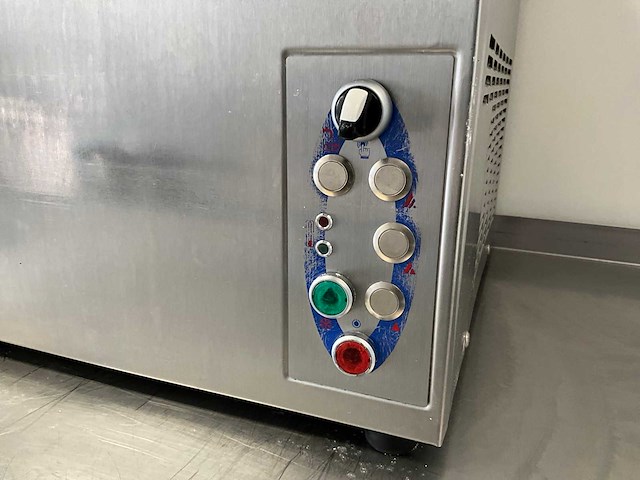 Sanomat ecm-auto 12l slagroom machine - afbeelding 2 van  4