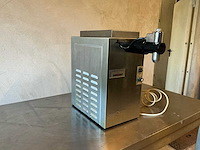 Sanomat piccolo slagroommachine - afbeelding 2 van  5