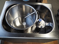 Sanomat - afbeelding 4 van  7