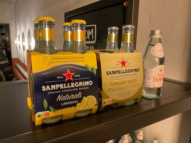 Sanpellegrino wijn en frisdrank - afbeelding 4 van  10