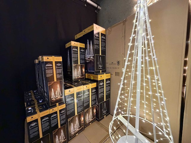 Santa's tree boom kerstverlichting / buitenverlichting (58x) - afbeelding 2 van  14