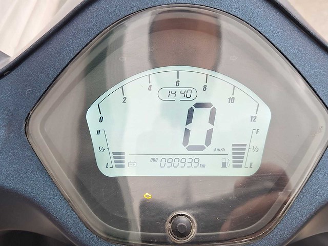 Santini capri 45 km bromscooter 4takt - afbeelding 4 van  7