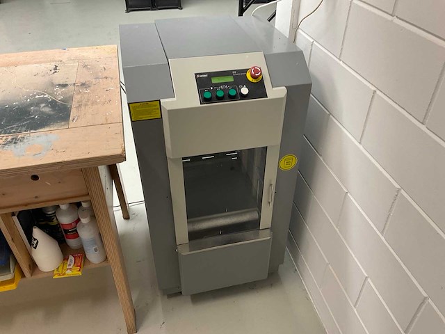 Santint s5 automatische verfschudder - afbeelding 1 van  3