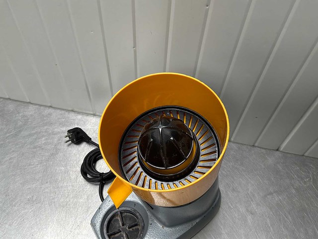 Santos - citruspers - afbeelding 3 van  4