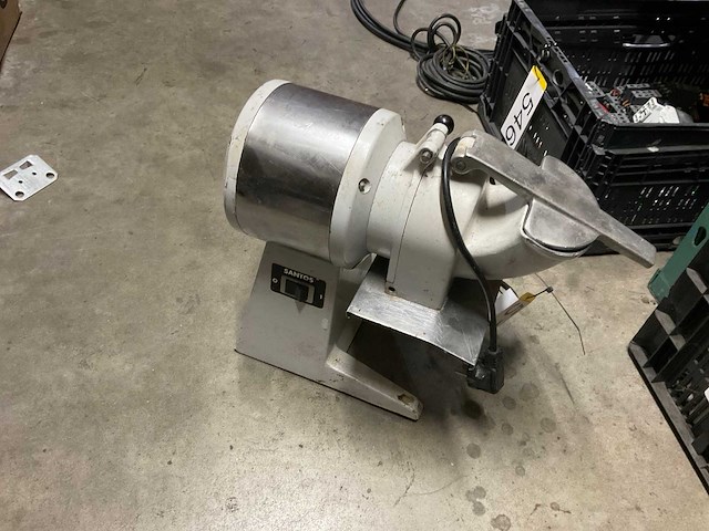 Santos pape 2 elektronische kaasmolen - afbeelding 3 van  4
