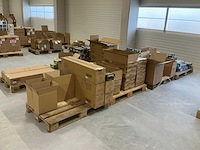 Sanus audio en video accessoires - afbeelding 23 van  49