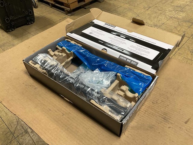 Sanus vuepoint f35b tv wall mount - afbeelding 1 van  3