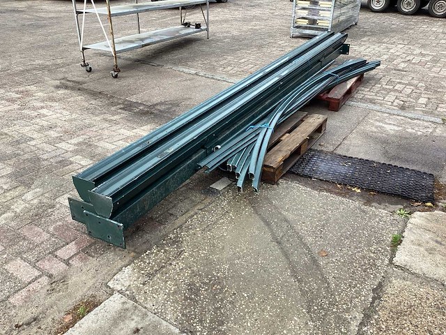 Sanwa aluminium overkappingsframe - afbeelding 1 van  7