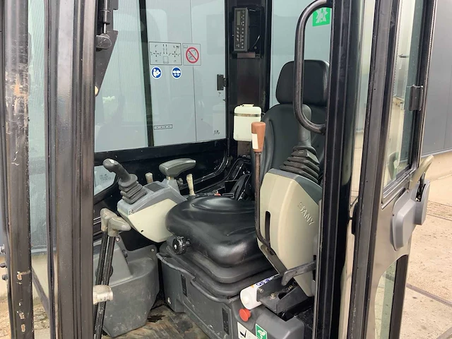 Sany - 2018 - st 26 u - minigraafmachine - afbeelding 13 van  15