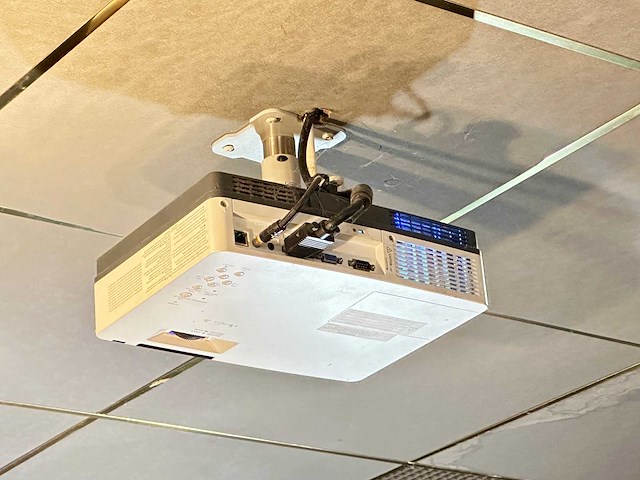 Sanyo - xga - projector - afbeelding 1 van  5