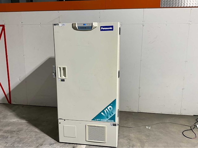 Sanyo mdf-u73v laboratoriumvriezer - afbeelding 2 van  5