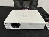 Sanyo plc-xu106 xga projector - afbeelding 2 van  5