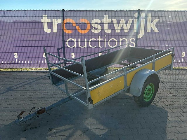 Saris aanhangwagen - afbeelding 1 van  6