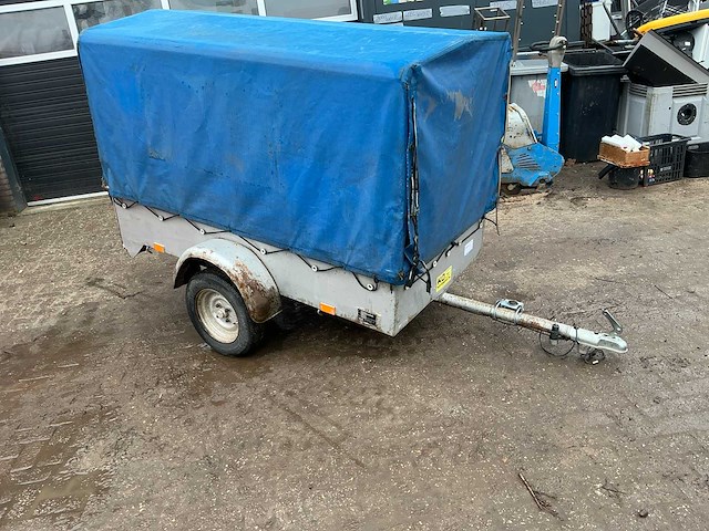 Saris aanhangwagen - afbeelding 1 van  15