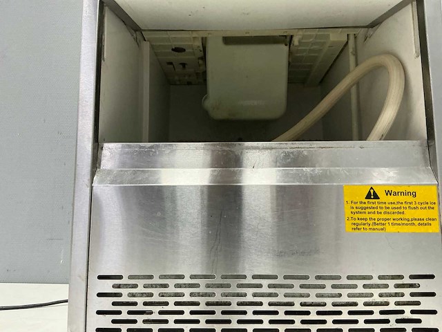 Saro - eb26 - ice maker ijsmachine - afbeelding 9 van  11