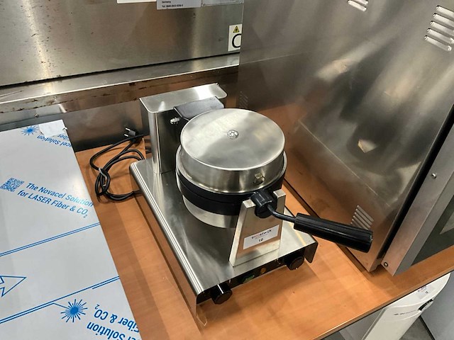 Saro - wf-r131 - ufo wafelijzer - afbeelding 4 van  5