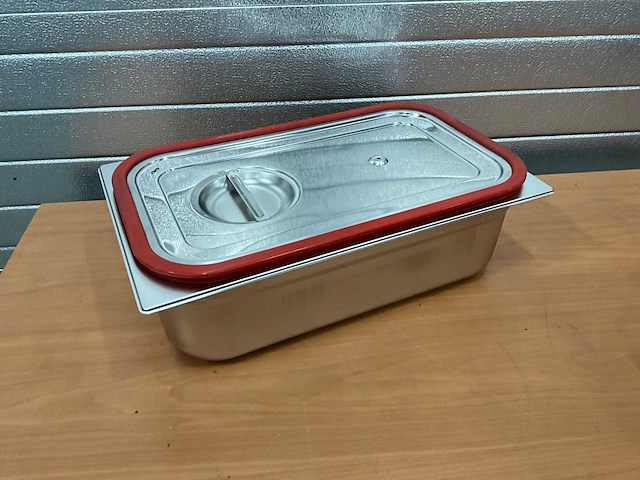 Saro 1/1 gn bakken met siliconen deksels (2x) - afbeelding 3 van  6