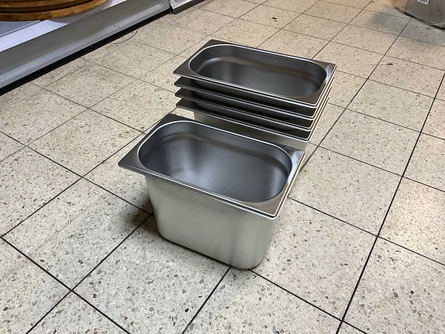 Saro 1/4 gn bakken (5x) - afbeelding 1 van  5