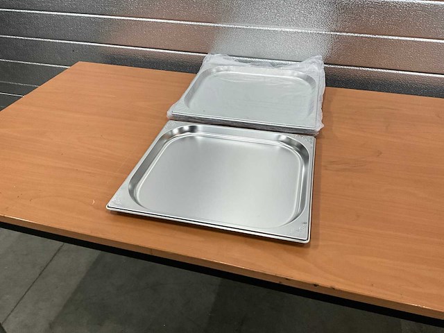 Saro 2/3 gn bakken (7x) - afbeelding 1 van  5