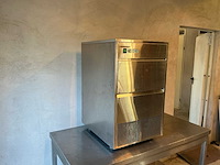 Saro eb-40 ijsblokjesmachine - afbeelding 2 van  8