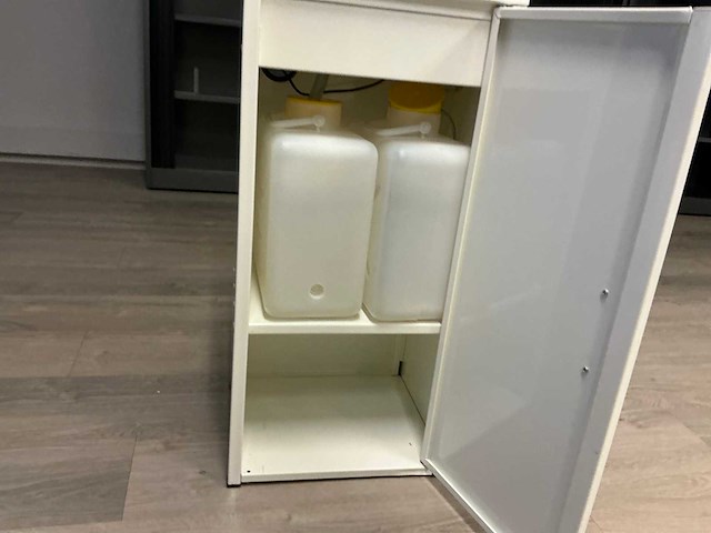 Saro fontein / spoelbak - afbeelding 5 van  5