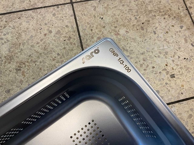 Saro geperforeerde 1/3 gn bakken (6x) - afbeelding 5 van  5