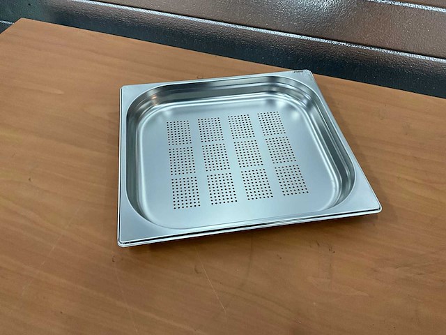 Saro geperforeerde 2/3 gn bakken (3x) - afbeelding 3 van  5