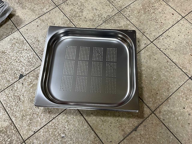 Saro geperforeerde 2/3 gn bakken (7x) - afbeelding 4 van  5