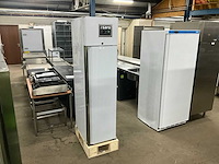 Saro gn 350 tn rvs koelkast - afbeelding 1 van  8