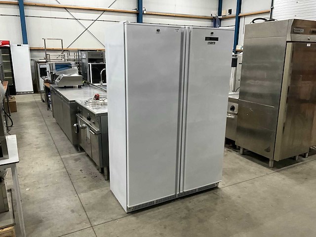 Saro hr 800 v dubbeldeurs koelkast - afbeelding 1 van  10