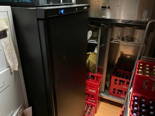 Saro ht600b vriezer - afbeelding 1 van  2