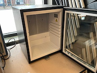 Saro mb 30 ug glasdeur minibar - afbeelding 2 van  6