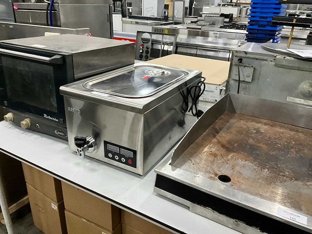 Saro salermo sous vide cooker - afbeelding 1 van  7