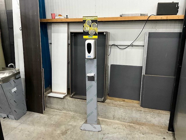 Saro totem desinfectiezuil - afbeelding 1 van  6