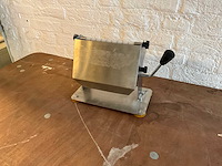 Saro worstensnijder - afbeelding 2 van  6