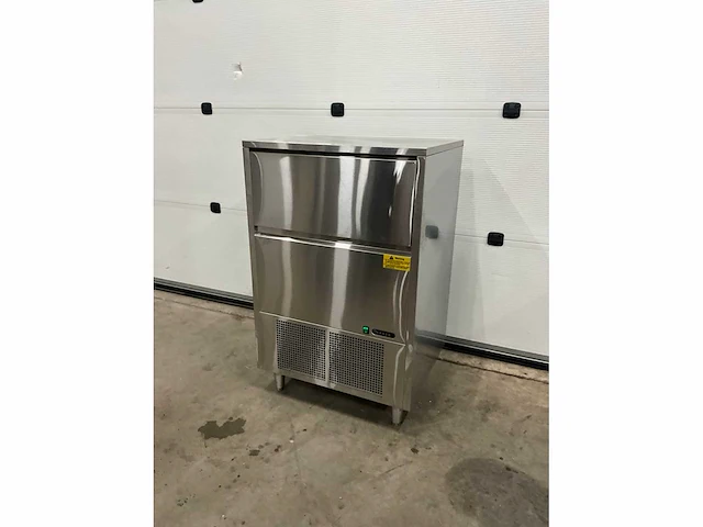 Saro zbl-90 ijsblokjesmachine - afbeelding 2 van  8