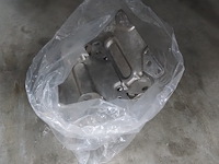 Saro - afbeelding 6 van  6