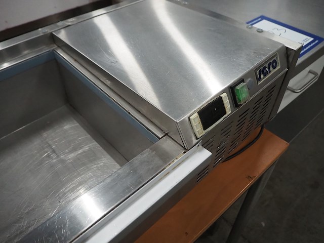 Saro - afbeelding 4 van  6