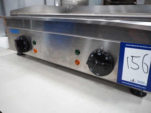 Saro - afbeelding 4 van  5