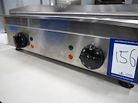 Saro - afbeelding 4 van  5