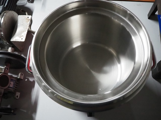 Saro - afbeelding 4 van  8