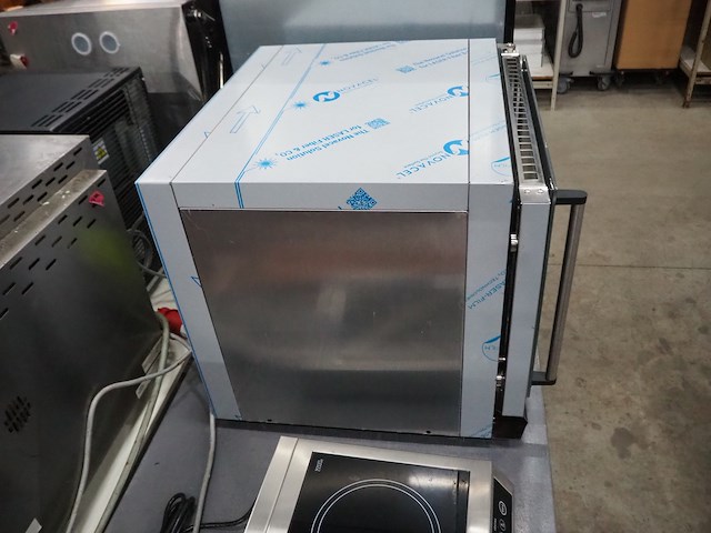 Saro - afbeelding 3 van  8