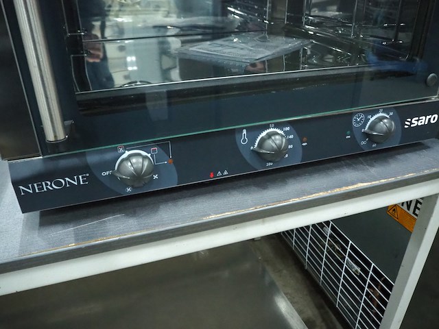 Saro - afbeelding 6 van  8