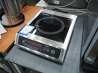 Saro - afbeelding 2 van  6