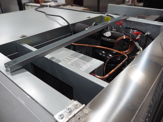 Saro - afbeelding 8 van  9