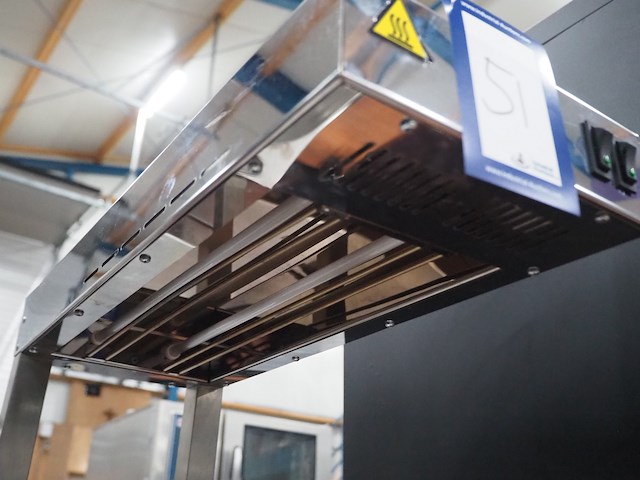 Saro - afbeelding 4 van  5