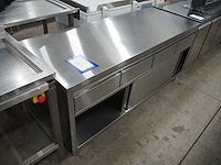 Saro - afbeelding 1 van  7