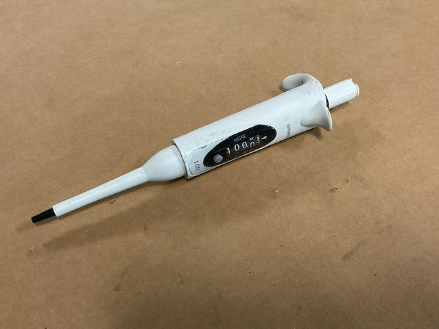 Sartorius mechanical pipet - afbeelding 1 van  3
